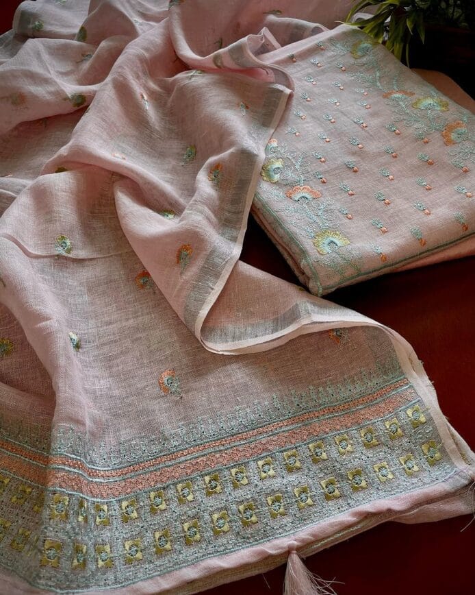 Exquisite Embroidered Suits - Craftsmanship in Every Stitch