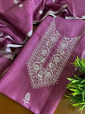 Linen Chicken Embroidery Suits on the floor